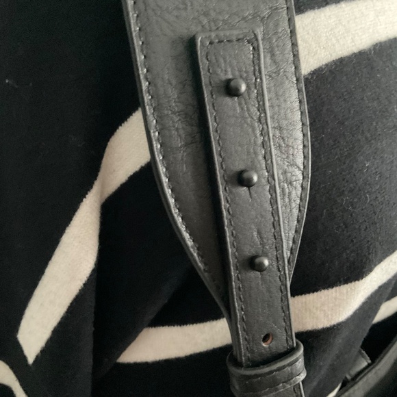 Beis travel bag,black.Tote. - Picture 11 of 16